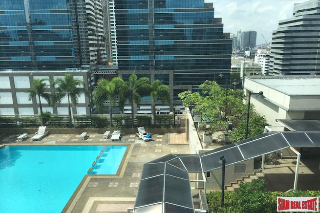 Grand Parkview Asoke | Comfortable One Bedroom Condo on the 27th Floor for Rent