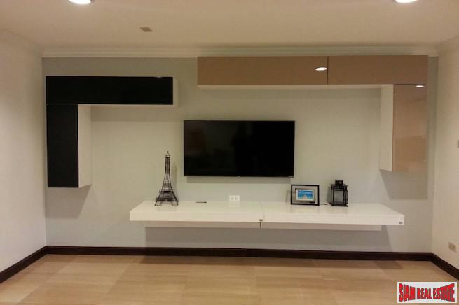 Richmond Palace Condominium | Bright & Peaceful Three Bedroom Corner Unit for Rent in Phrom Phong-8