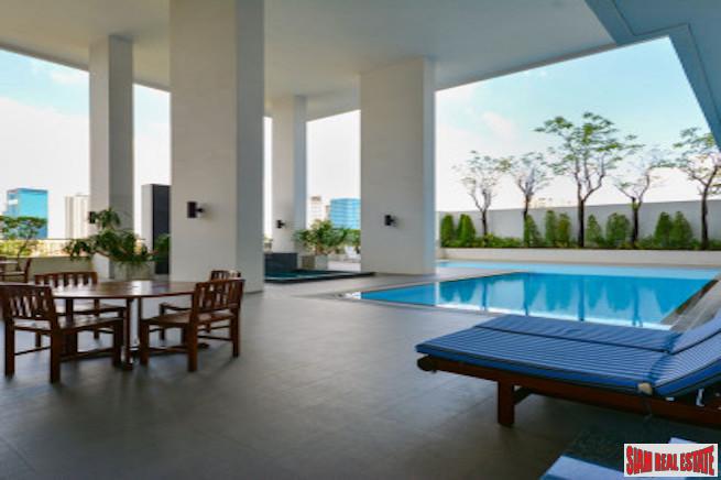 Icon 3 | Newly Renovated One Bedroom Condo on 21st Floor for Sale in Thong Lo-11
