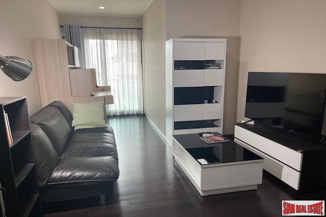 Noble Remix Sukhumvit 36 | Newly Renovated One Bedroom Condo for Sale in a Great Location - Building Connected to BTS Thong Lo-3