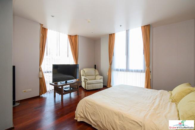 Royal Phuket Marina | 2 Bedroom 195 sqm Condo for Rent