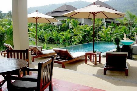Newly Built 1 to 2 Bedroom Modern Thai Houses For Sale with Swimming Pool at Nai Harn, Phuket-10