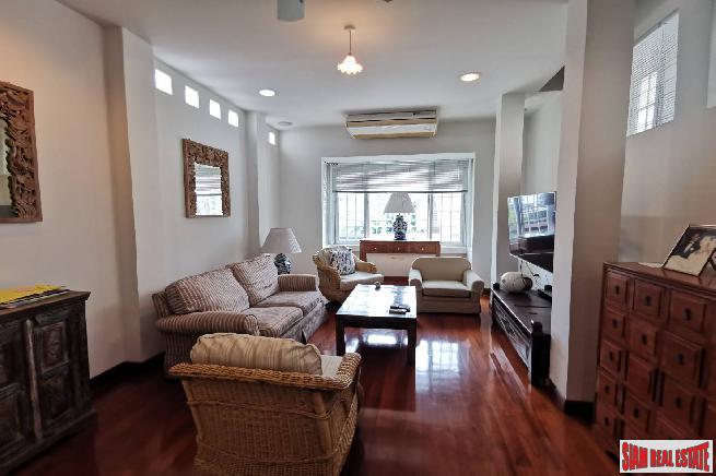 Spectacular Six Bedroom, Newly Renovated House for Rent, 500 sqm Residence at Sukhumvit 39