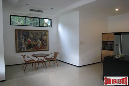 Modern Three Bedroom Pool Villa with Thai Style Guesthouse in Ao Por