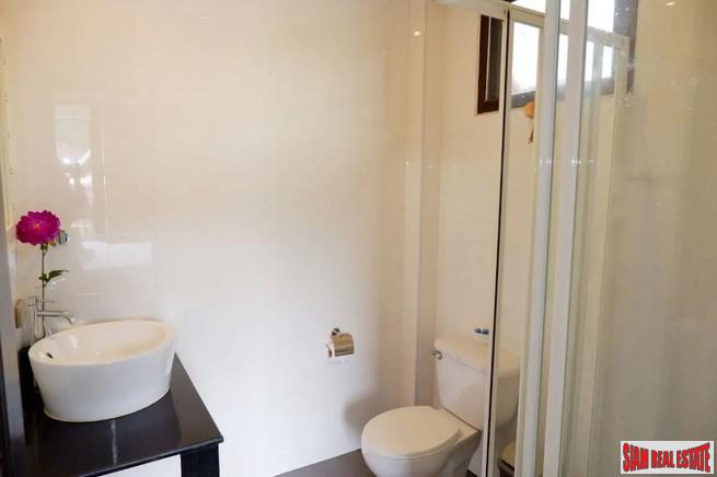Balinese Style Three Bedroom Pool Villa near Loch Palm Golf Course in Kathu-12