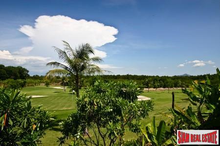 Grove Gardens Townhome | Modern Sea View 3 Bedroom Townhome on Golf Course in Cape Yamu