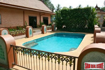 Spacious Three Bedroom House Plus Guest House in Rawai-10