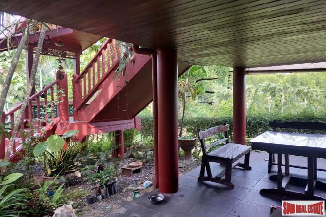 Three-Bedroom Thai-Style House in Ao Makham-11