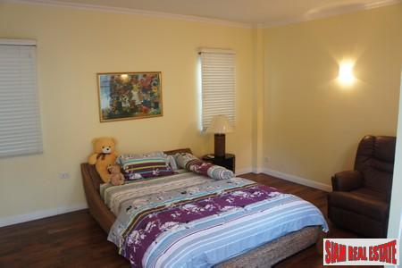 Thai-Modern Beachfront Three-Bedroom Pool Villa in Rawai-11