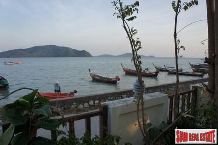 Thai-Modern Beachfront Three-Bedroom Pool Villa in Rawai-4