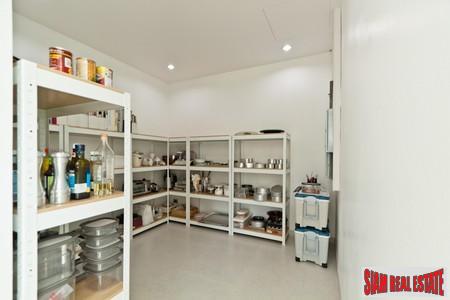 Villa Verde | Modern Luxury Five-Bedroom Villa in Rawai