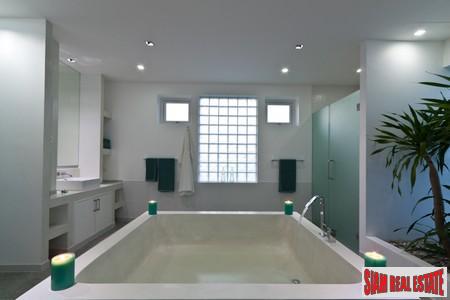 Villa Verde | Modern Luxury Five-Bedroom Villa in Rawai