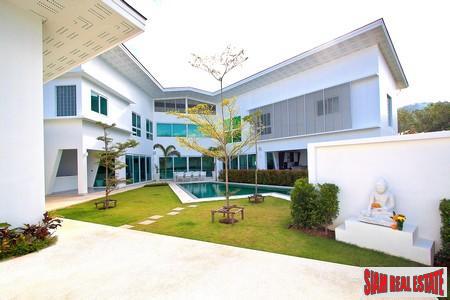 Villa Verde | Modern Luxury Five-Bedroom Villa in Rawai