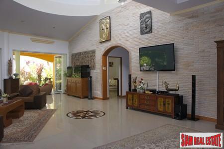 Impressive Tropical-Modern Two-Bedroom Pool Villa in Kathu-1