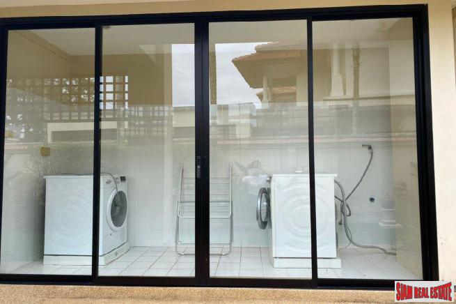 Contemporary three-bedroom villa with private pool in Laguna-9