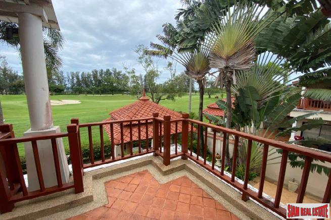 Contemporary three-bedroom villa with private pool in Laguna