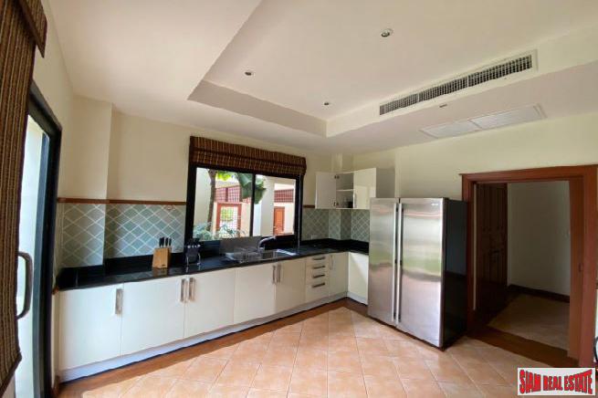 Contemporary three-bedroom villa with private pool in Laguna-16